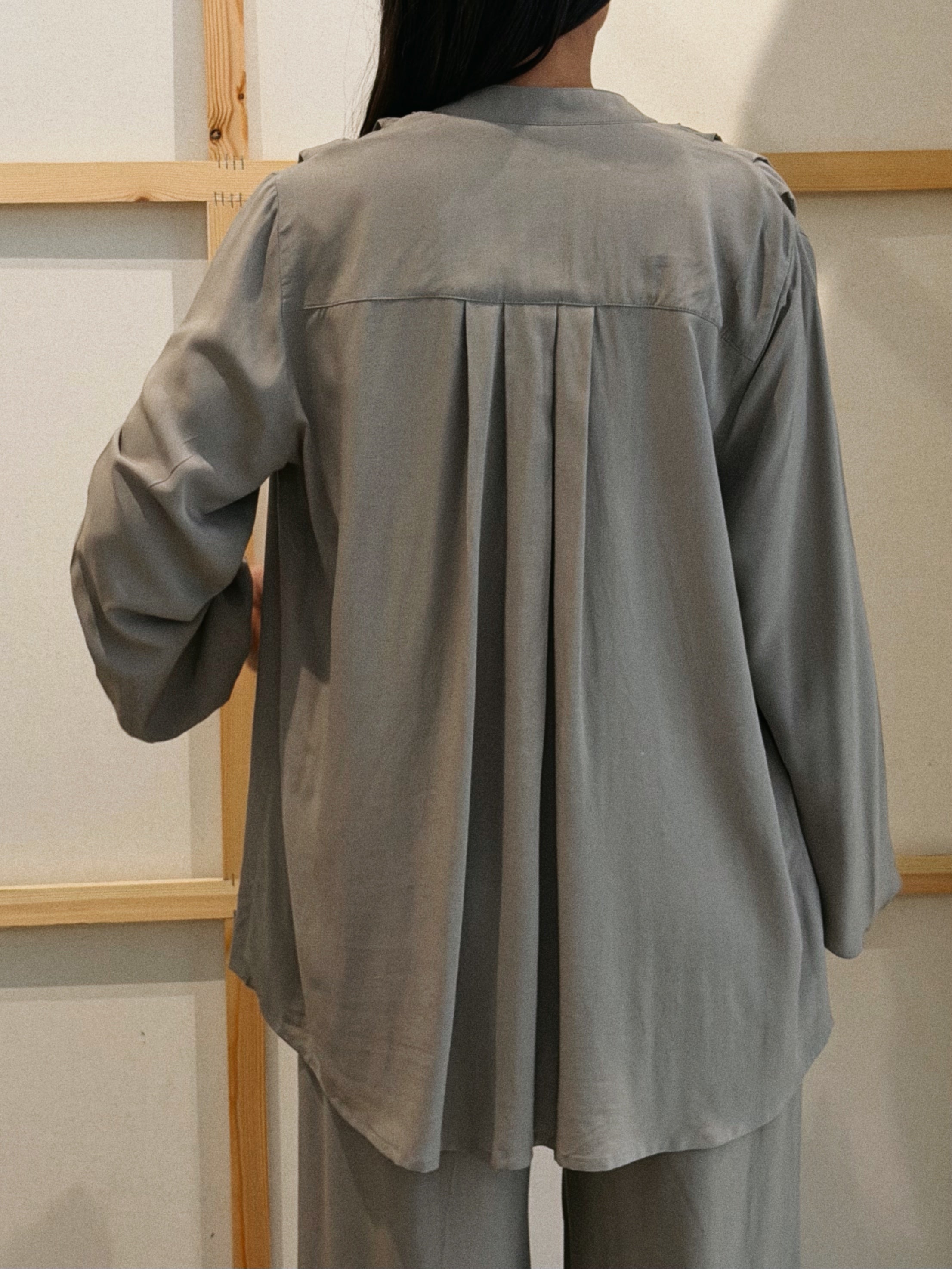 Ira Shirt Grey