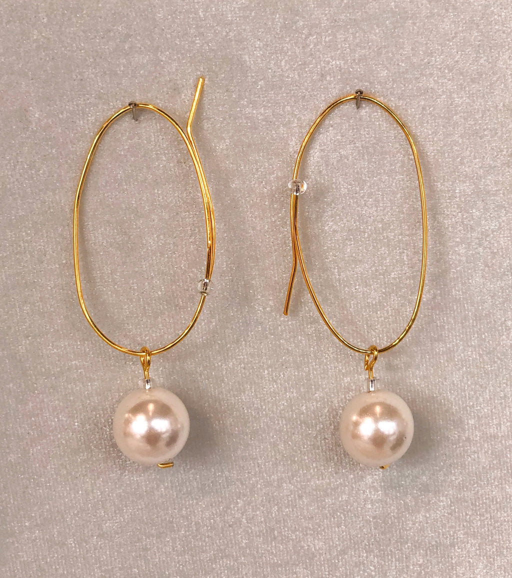 Pearl Earrings Oval